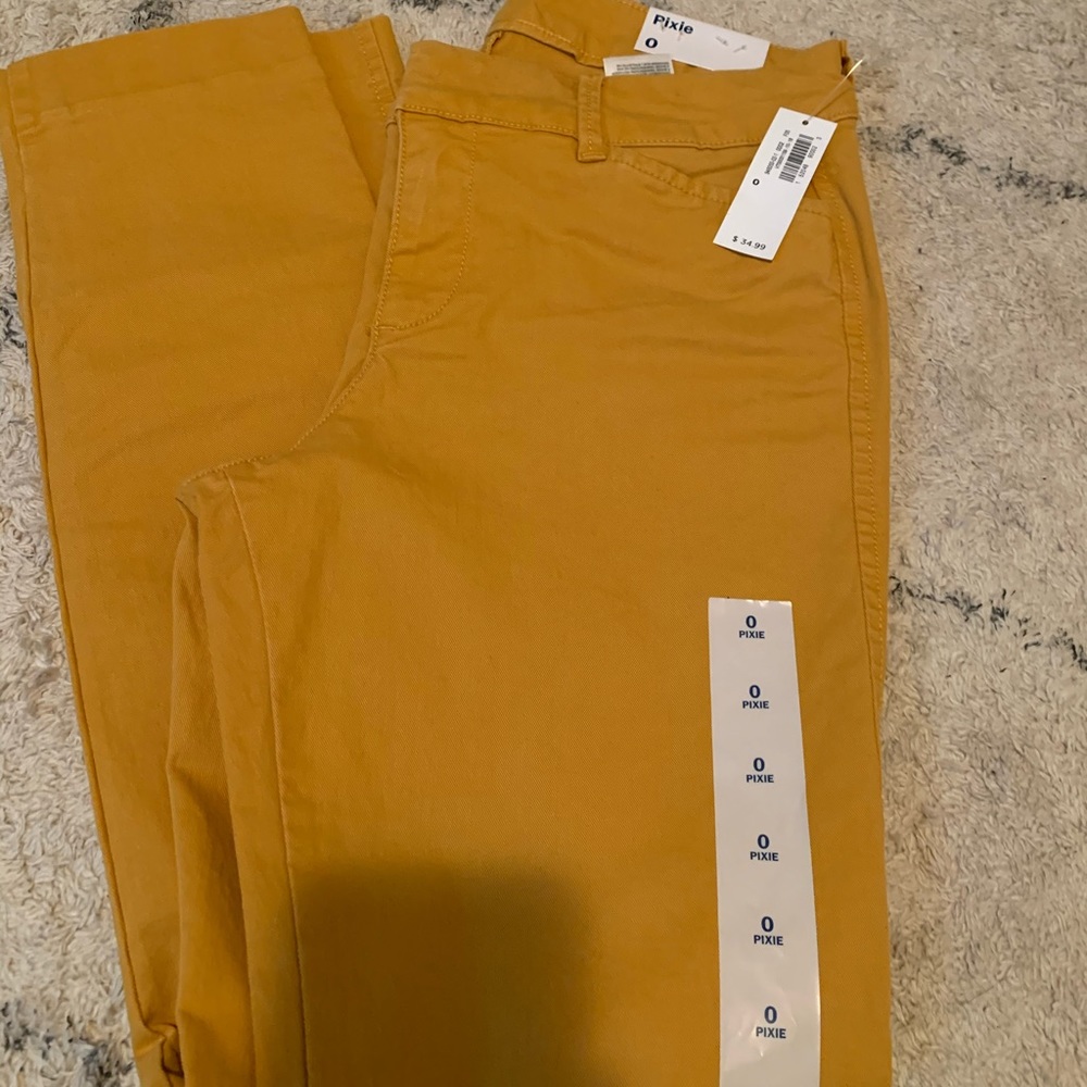 Size 0 Old Navy Pixi Pants